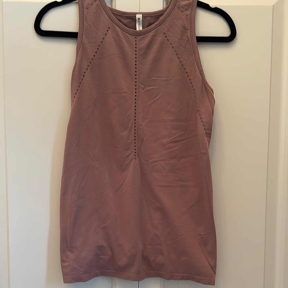 Athleta Mauve Fitted Sleeveless Tank Top